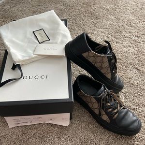 Gucci unisex monogram sneakers -mens 4.5/ womans 7.5